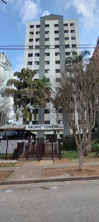 Vendo Apto Alphaville Pacific Towers com 2 Dorms, 1 suite, 2 vagas